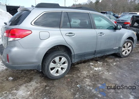 2011 Subaru Outback 2.5I Premium z USA, uszkodzony, nr VIN 4S4BRBHC1B1423669